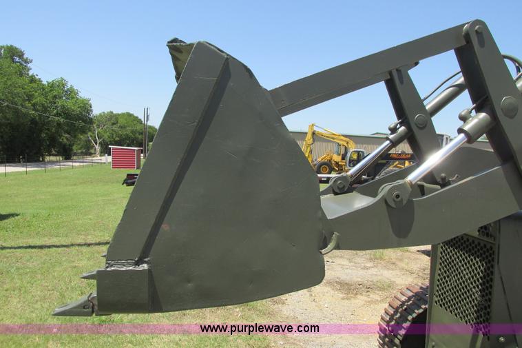 image for item I9608 Case D450 track loader