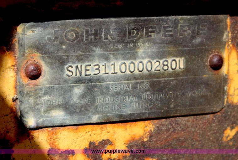 image for item J1021 1974 Caterpillar 941B track loader