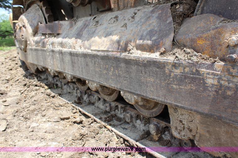 image for item J1021 1974 Caterpillar 941B track loader