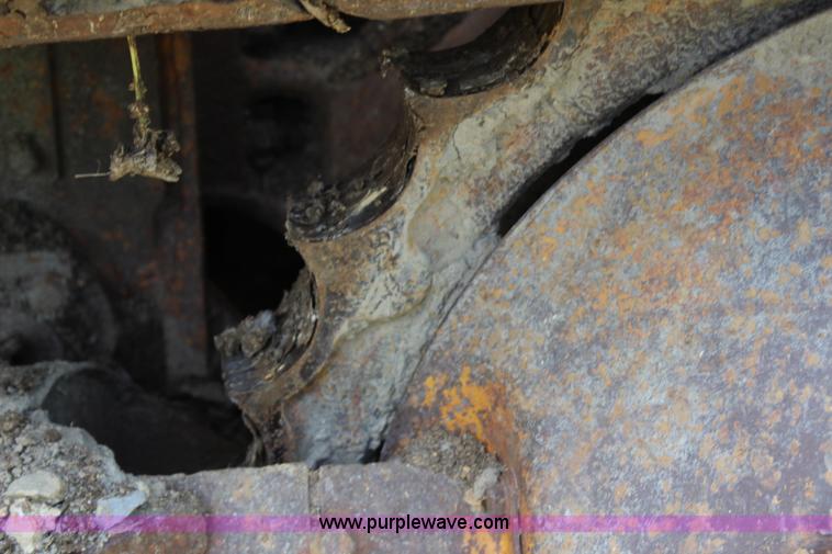 image for item J1021 1974 Caterpillar 941B track loader