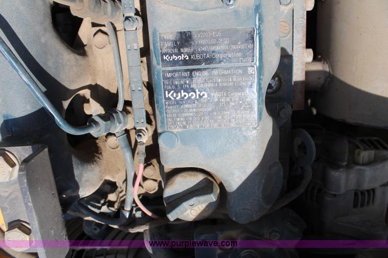 image for item J1069 2007 Volvo DD29 vibratory asphalt roller