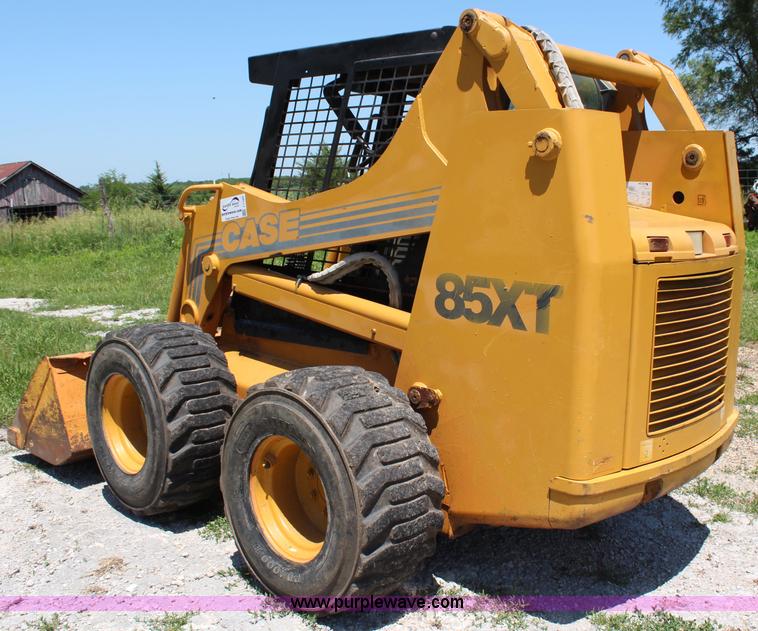 image for item J1105 1998 Case 85XT skid steer
