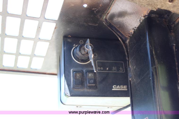 image for item J1105 1998 Case 85XT skid steer