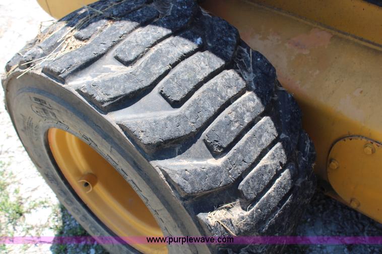 image for item J1105 1998 Case 85XT skid steer