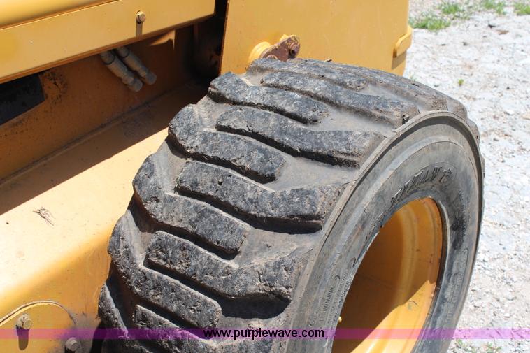 image for item J1105 1998 Case 85XT skid steer