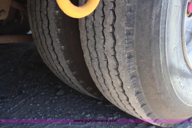 image for item J1111 1982 Luttig lowboy trailer