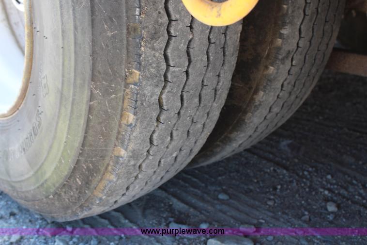 image for item J1111 1982 Luttig lowboy trailer