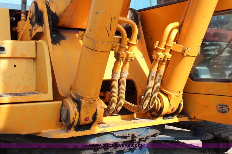image for item J2184 1995 Hyundai Robex 290LC-3 excavator