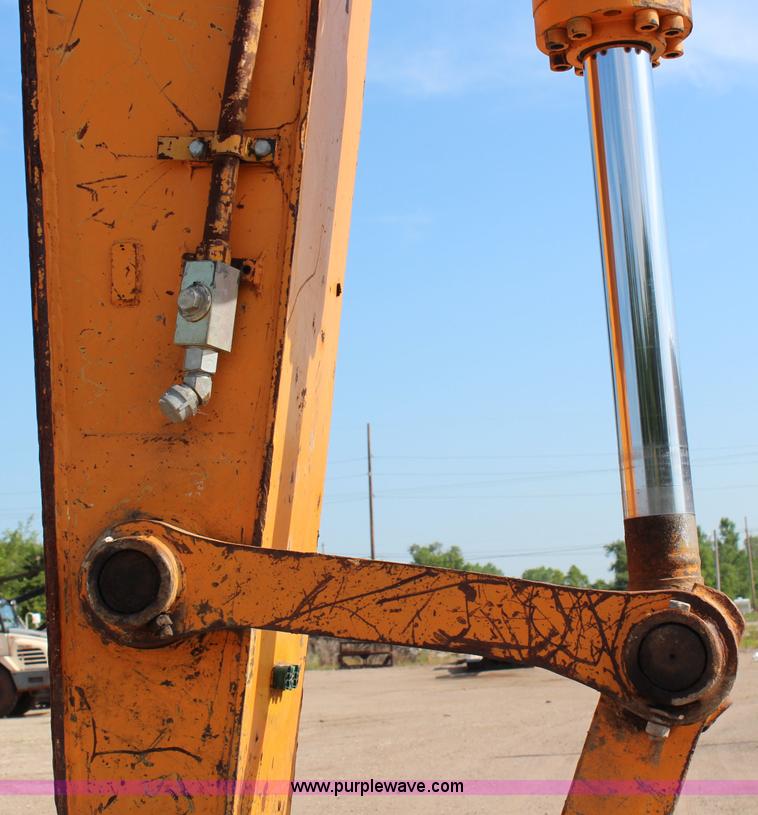 image for item J2184 1995 Hyundai Robex 290LC-3 excavator