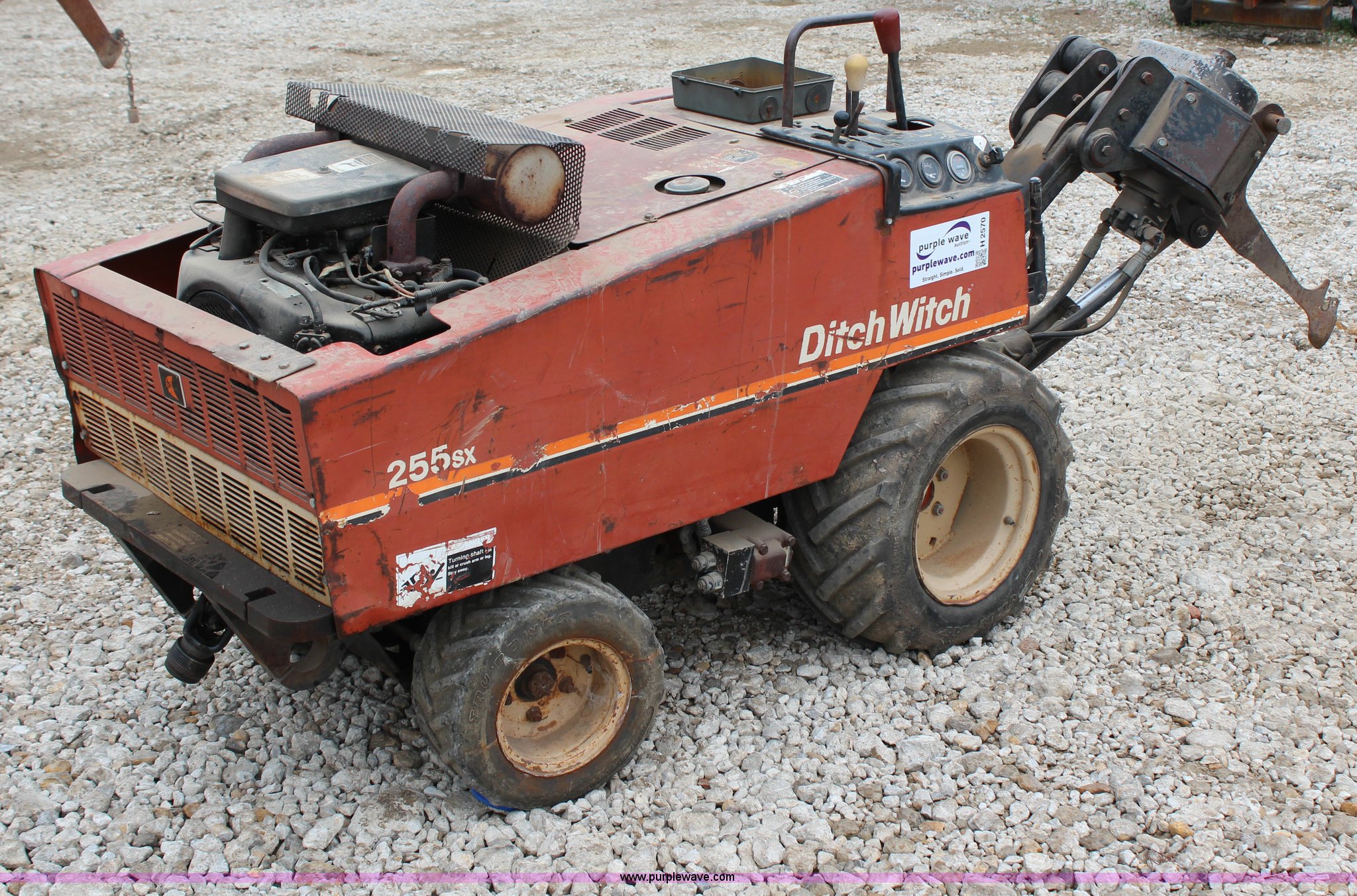 Ditch Witch 255SX vibratory plow in Topeka, KS Item H2570 sold Purple Wave