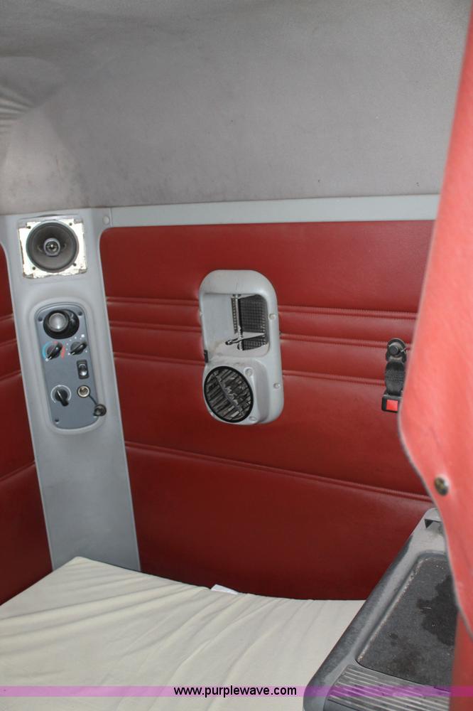 image for item C3897 2003 Freightliner Century Class ST120 semi truck