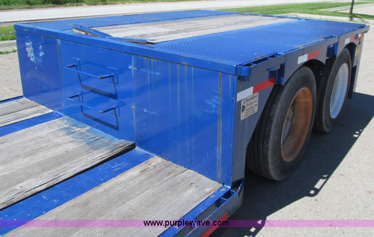 image for item E4908 2005 Cherokee 8553 drop deck trailer