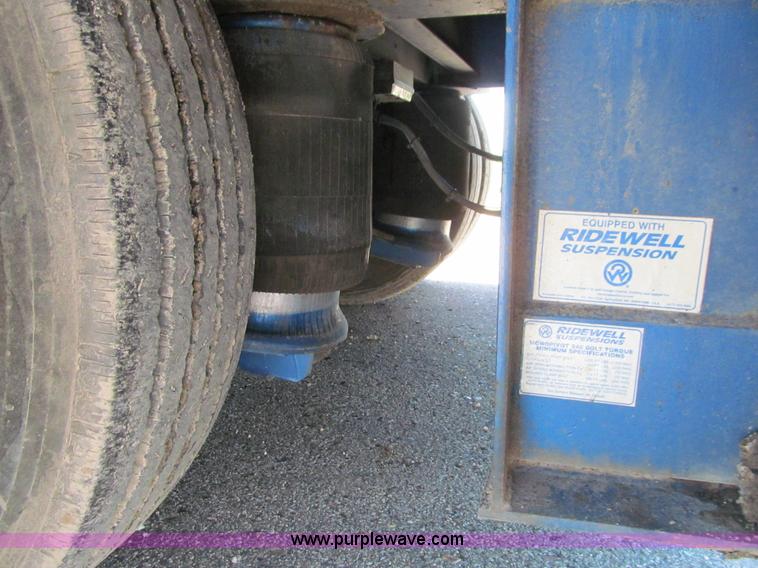 image for item E4908 2005 Cherokee 8553 drop deck trailer