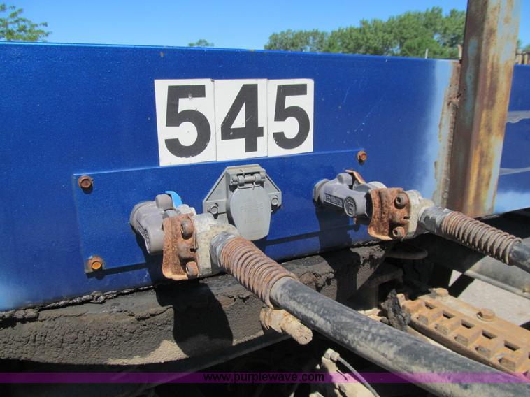 image for item E4908 2005 Cherokee 8553 drop deck trailer