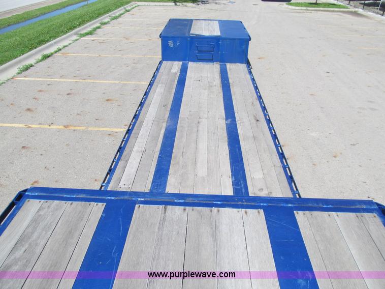 image for item E4908 2005 Cherokee 8553 drop deck trailer