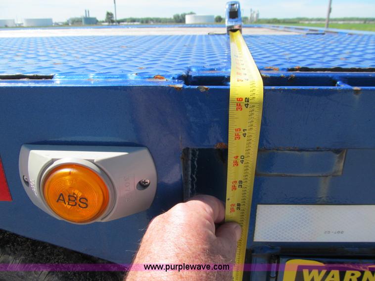 image for item E4908 2005 Cherokee 8553 drop deck trailer