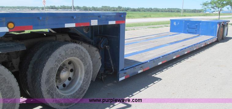 image for item E4908 2005 Cherokee 8553 drop deck trailer