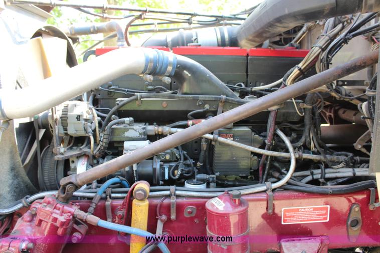 image for item H2512 2000 Western Star 4900EX semi truck