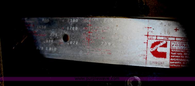 image for item H2512 2000 Western Star 4900EX semi truck