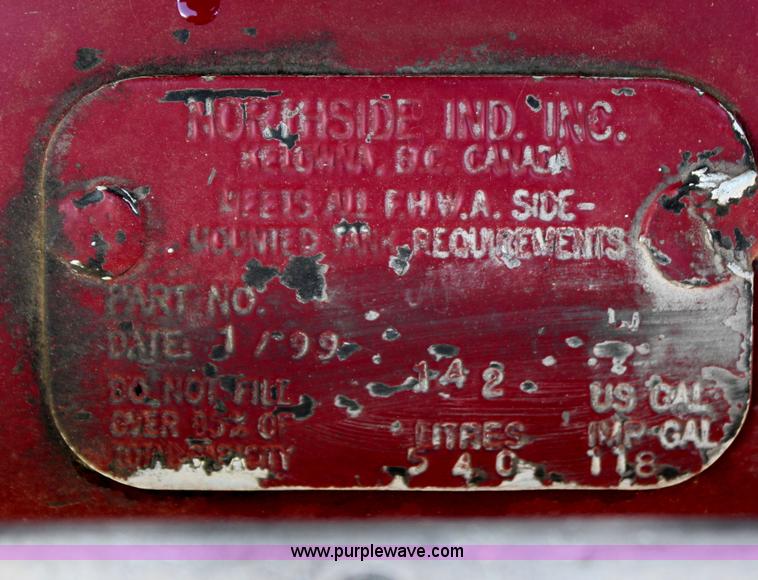 image for item H2512 2000 Western Star 4900EX semi truck