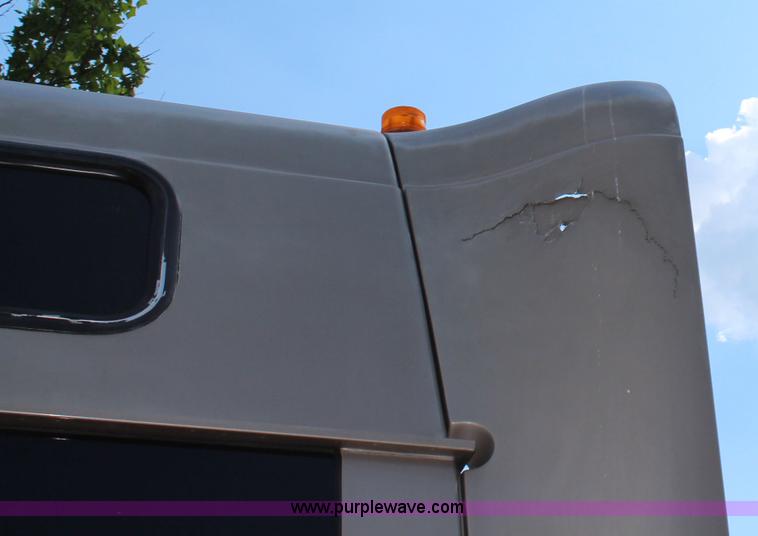 image for item H2512 2000 Western Star 4900EX semi truck