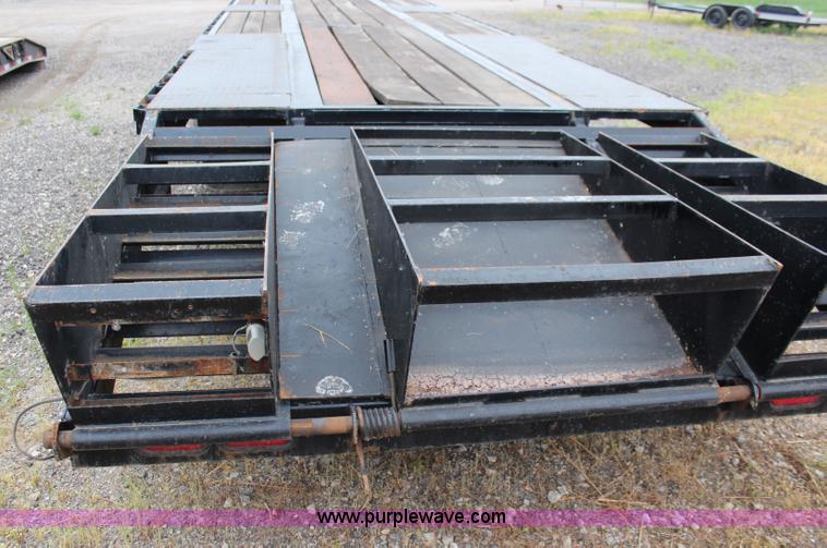 image for item J1100 1993 Transport drop deck trailer
