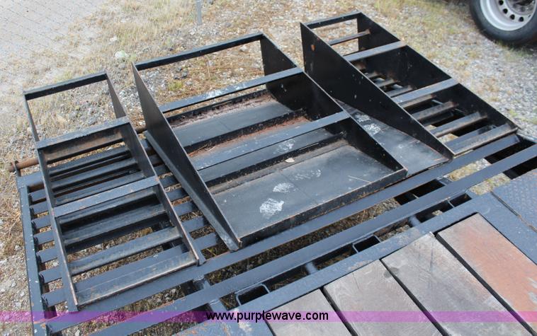 image for item J1100 1993 Transport drop deck trailer