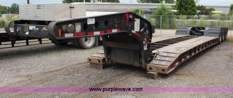 image for item J1146 1999 Fontaine TA50NGB lowboy trailer