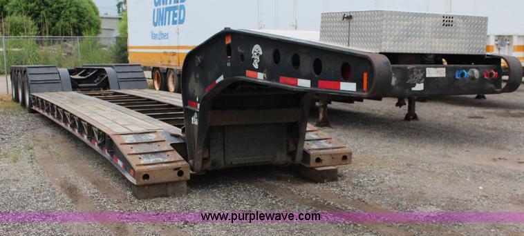 image for item J1146 1999 Fontaine TA50NGB lowboy trailer
