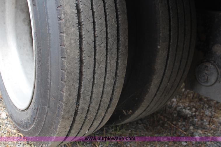 image for item J1146 1999 Fontaine TA50NGB lowboy trailer