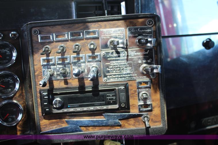 image for item J1147 1998 Kenworth W900 semi truck