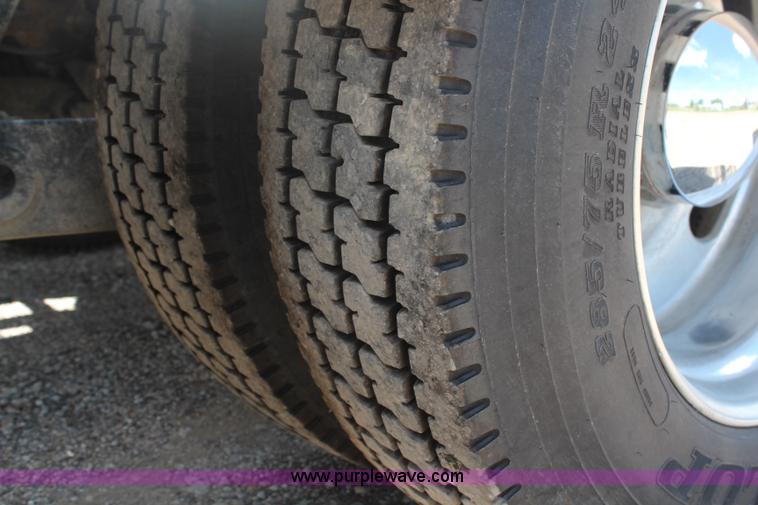 image for item J1147 1998 Kenworth W900 semi truck