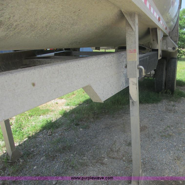image for item J2483 2004 Alumatech dump trailer