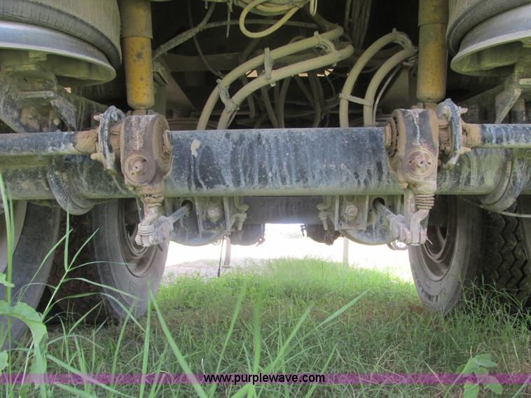 image for item J2483 2004 Alumatech dump trailer