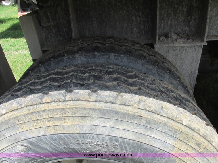 image for item J2483 2004 Alumatech dump trailer