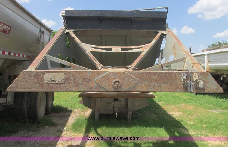 image for item J2484 2001 Gallecos Spider 2000 belly dump trailer