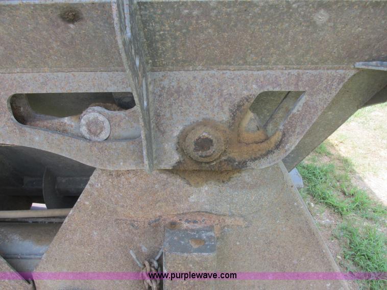 image for item J2484 2001 Gallecos Spider 2000 belly dump trailer