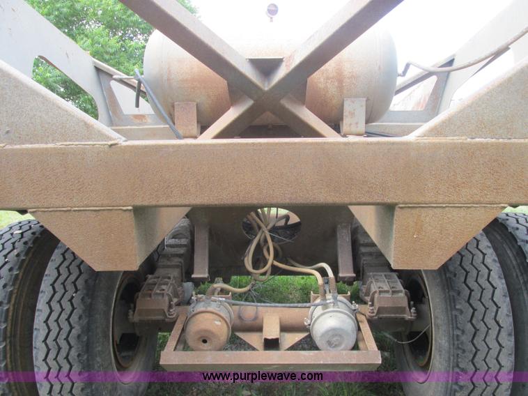 image for item J2484 2001 Gallecos Spider 2000 belly dump trailer