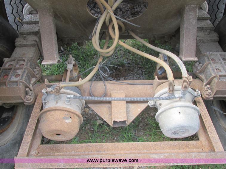 image for item J2484 2001 Gallecos Spider 2000 belly dump trailer