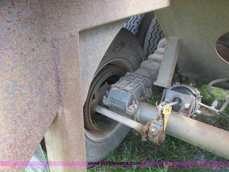 image for item J2484 2001 Gallecos Spider 2000 belly dump trailer