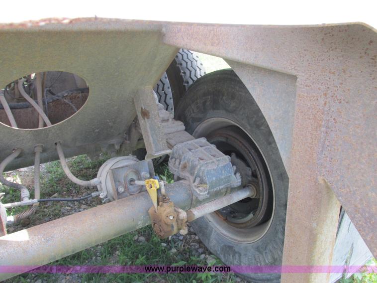 image for item J2484 2001 Gallecos Spider 2000 belly dump trailer