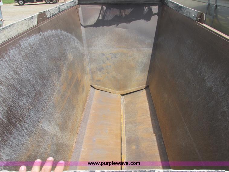 image for item J2484 2001 Gallecos Spider 2000 belly dump trailer