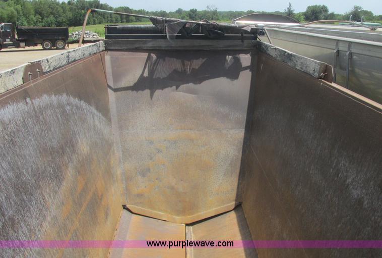 image for item J2484 2001 Gallecos Spider 2000 belly dump trailer