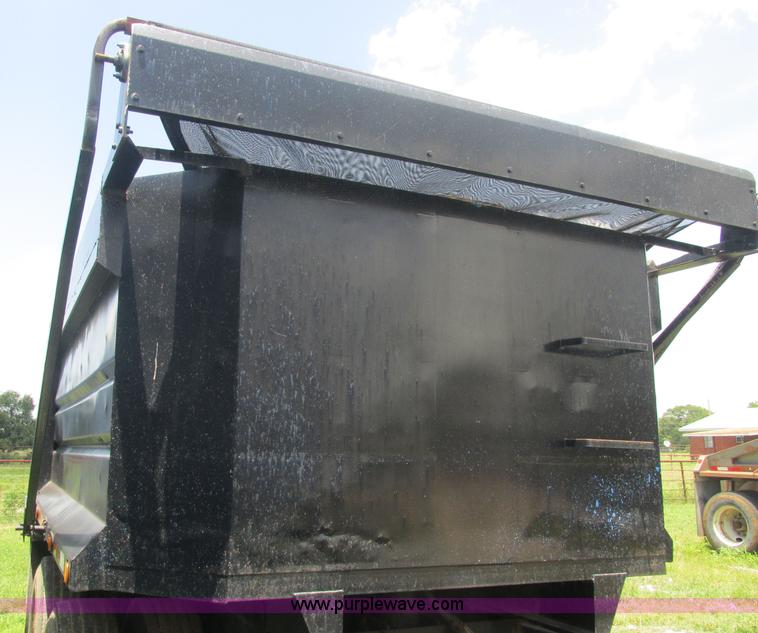 image for item J2485 2001 Leach pup trailer