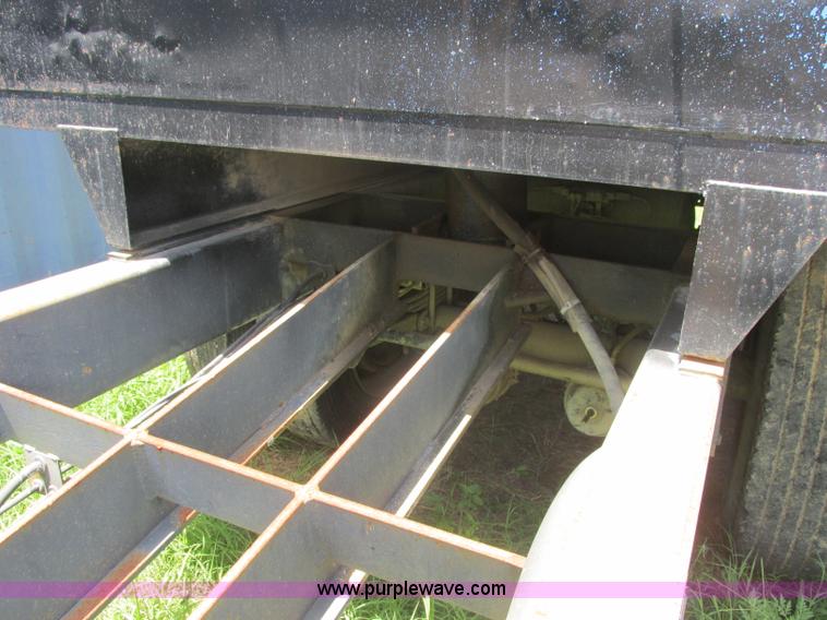 image for item J2485 2001 Leach pup trailer