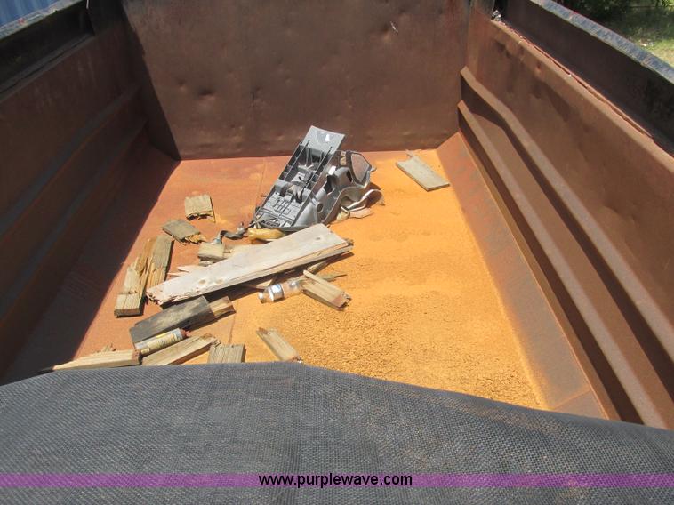 image for item J2485 2001 Leach pup trailer