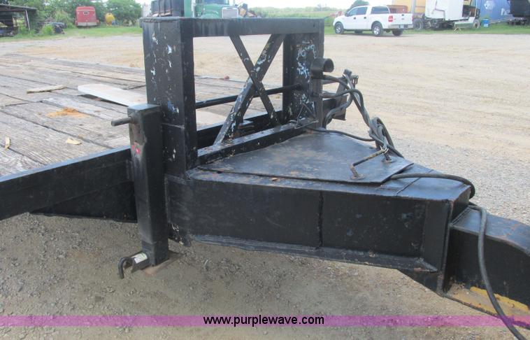 image for item J2486 Pineal flatbed trailer