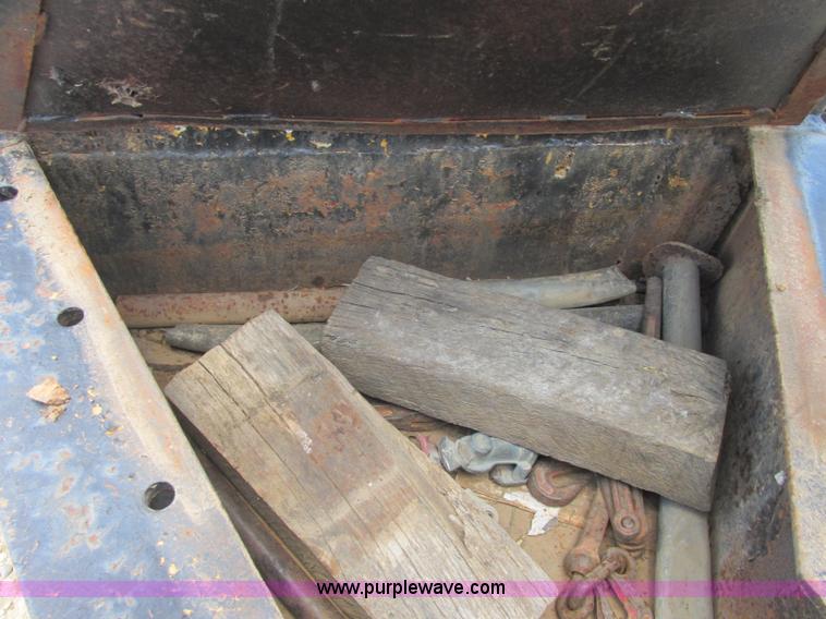 image for item J2486 Pineal flatbed trailer