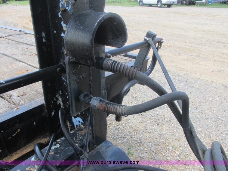 image for item J2486 Pineal flatbed trailer