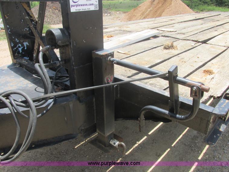 image for item J2486 Pineal flatbed trailer